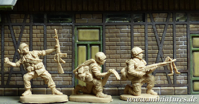 US Infanterie in Vietnam mit M60 Maschinengewehr, und M16 Sturmgewehr.