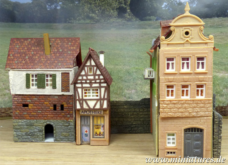 Altstadtblock, H0 Modellbausatz Faller B-924 / 109924.