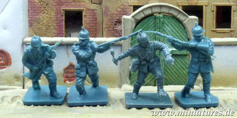 Deutsche Reserve-Infanterie mit Pickelhaube, Erster Weltkrieg 1914–1916, 1:76 Airfix 01726.