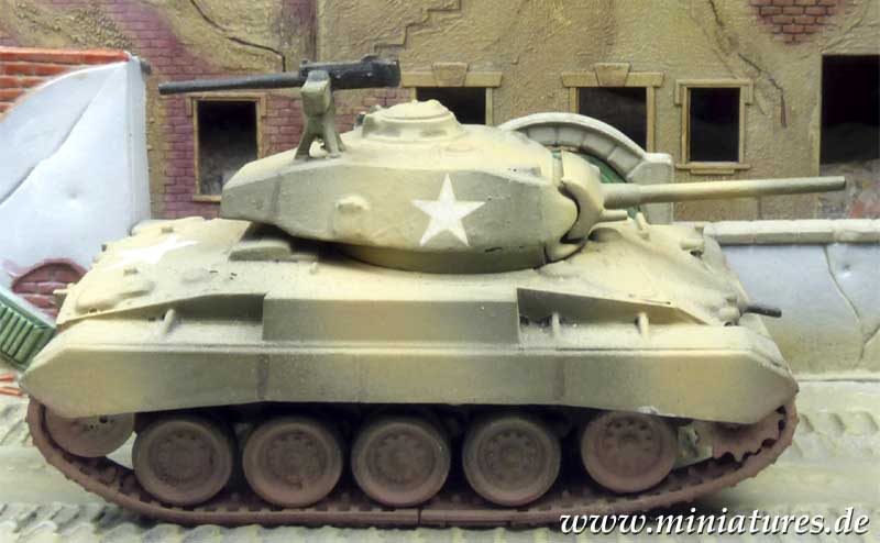 Leichter Panzer M24 Chaffee.