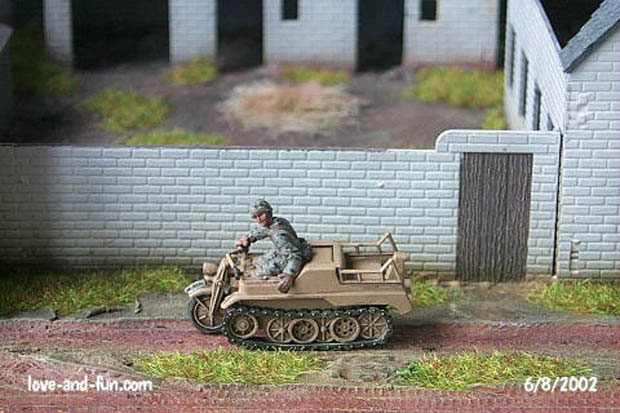 Sd.Kfz. 2 – Kleines Kettenkraftrad (kl.K.Krad), NSU HK101.