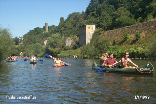 Die Lahn bei Weilburg, km 41.