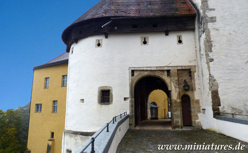 Schloss Neuburg am Inn, Torturm.