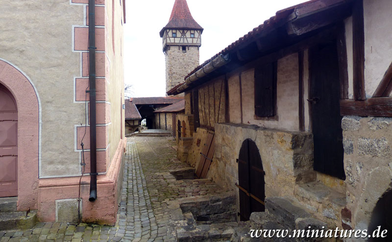Kleine Steingaden in der Kirchenburg zu Ostheim vor der Rhön.