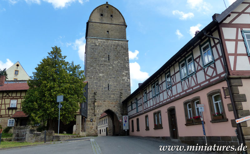 Hattersdorfer Torturm, Feldseite.