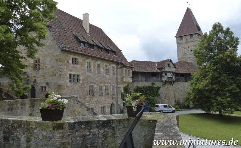 Zeughaus und blauer Turm auf der Veste Coburg.
